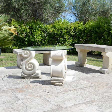 Messapiarooms Torre dell'Orso Bagian luar foto
